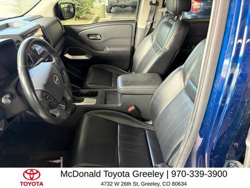 Used 2022 Nissan Frontier SV w/ SV Premium Package AWD/4WD image 9