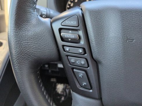 Certified 2022 Nissan Frontier SV RWD image 24