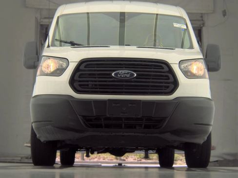 Used 2019 Ford Transit 150 XL RWD image 8