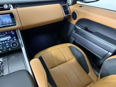 Used 2019 Land Rover Range Rover Sport Supercharged AWD/4WD image 26