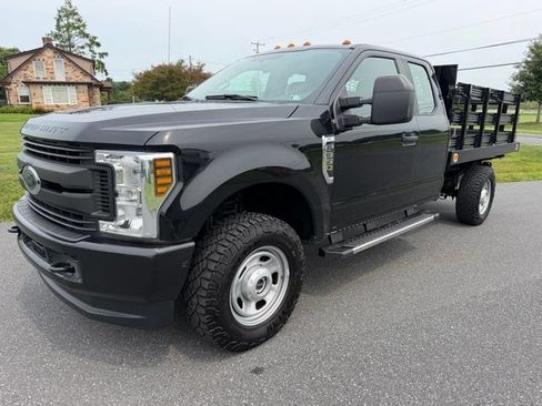 Used 2018 Ford F350 XL AWD/4WD image 1