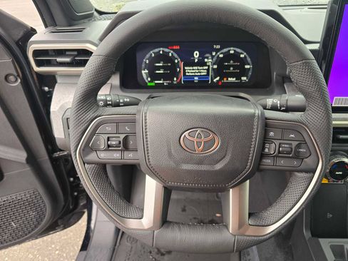 Used 2025 Toyota Tacoma Trailhunter Hybrid Double Cab image 24