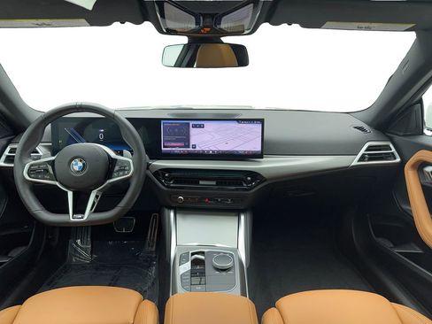 Used 2025 BMW 230i xDrive Coupe image 17