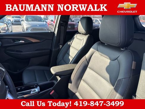 Used 2023 Chevrolet TrailBlazer ACTIV w/ Sun and Liftgate Package AWD/4WD image 17
