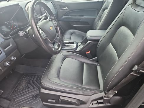 Used 2022 Chevrolet Colorado Z71 w/ Z71 Midnight Edition image 16