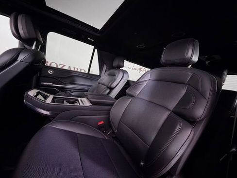 New 2025 Lincoln Navigator L Reserve w/ Jet Appearance Package AWD/4WD image 26
