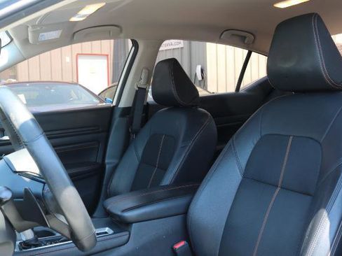 Used 2021 Nissan Altima 2.5 SR FWD image 9