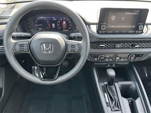 Certified 2025 Honda Accord SE image 15