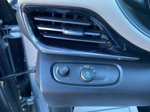 Used 2024 Buick Envista Avenir image 10