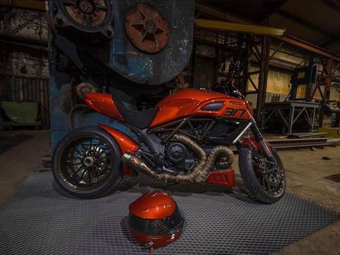 Used 2023 Lamborghini Huracan STO image 20