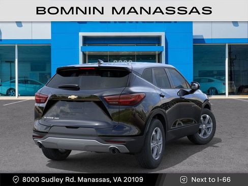 New 2026 Chevrolet Blazer LT image 4