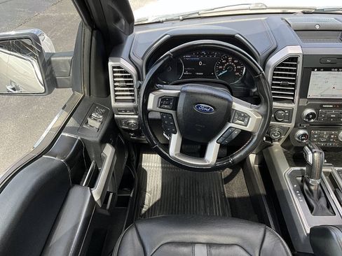 Used 2018 Ford F150 Platinum w/ Trailer Tow Package RWD image 31
