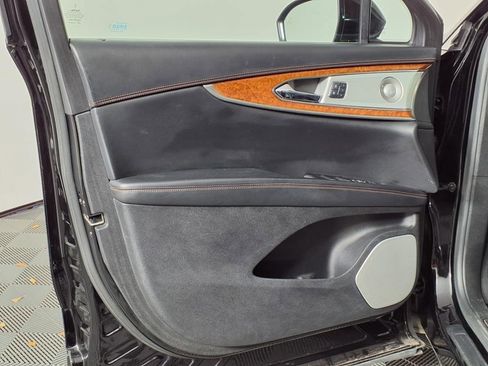 Used 2017 Lincoln MKX Black Label w/ Driver Assistance Package image 23