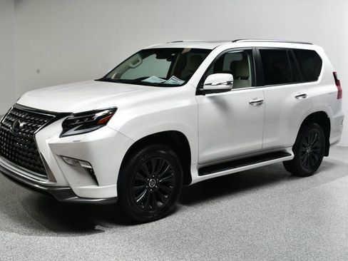 Used 2021 Lexus GX 460 Premium w/ Accessory Package AWD/4WD image 2