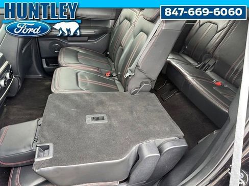 Used 2022 Ford Expedition Limited AWD/4WD image 17