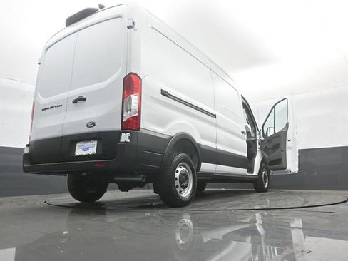 New 2026 Ford Transit 250 148 Medium Roof image 35