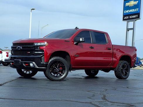 Used 2020 Chevrolet Silverado 1500 LT Trail Boss AWD/4WD image 2