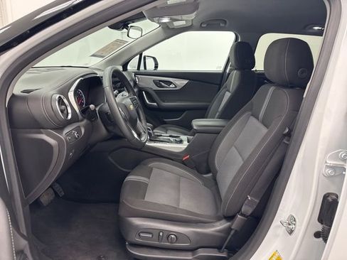 Used 2025 Chevrolet Blazer LT image 22