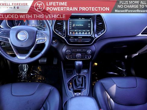 Used 2019 Jeep Cherokee Limited image 23