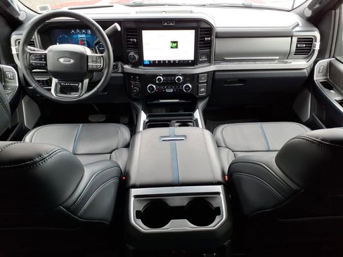 Certified 2025 Ford F350 Platinum AWD/4WD image 10