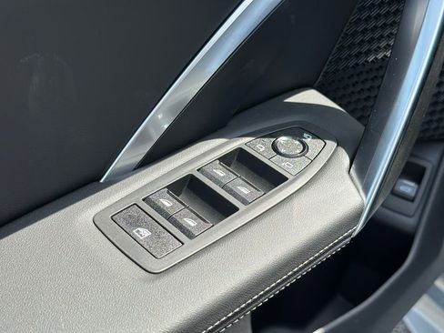 New 2026 BMW X2 xDrive28i image 19