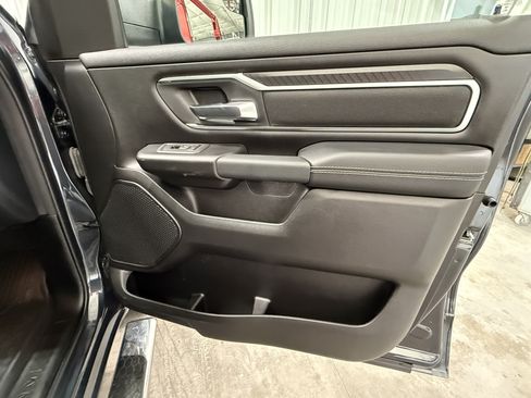 Used 2025 RAM 1500 Big Horn AWD/4WD image 8