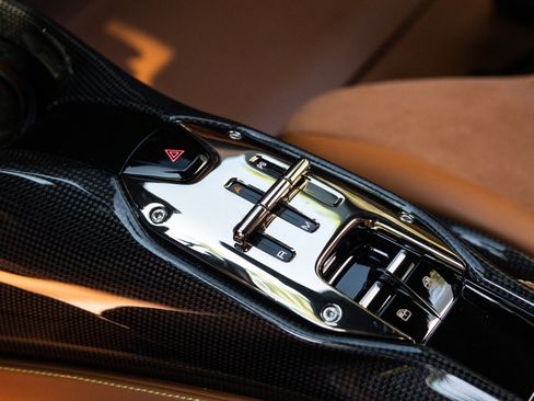Used 2021 Ferrari SF90 Stradale AWD/4WD image 54