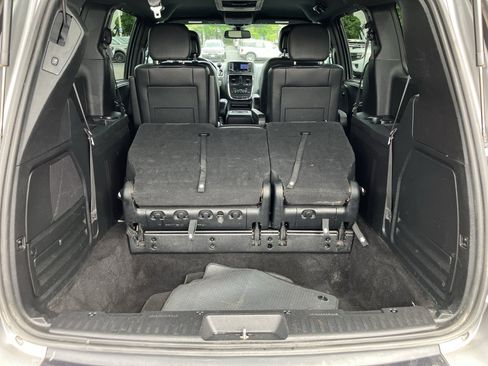 Used 2019 Dodge Grand Caravan GT w/ Safety Sphere Group FWD image 30