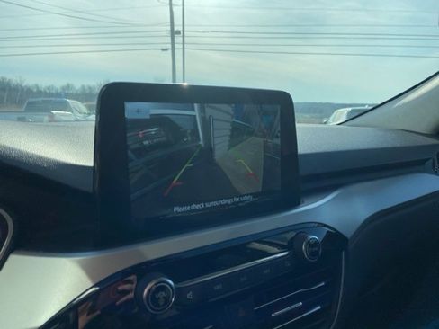 Used 2022 Ford Escape SE w/ Convenience Package image 13