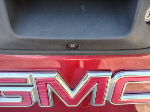 Used 2018 GMC Sierra 1500 Denali AWD/4WD image 10