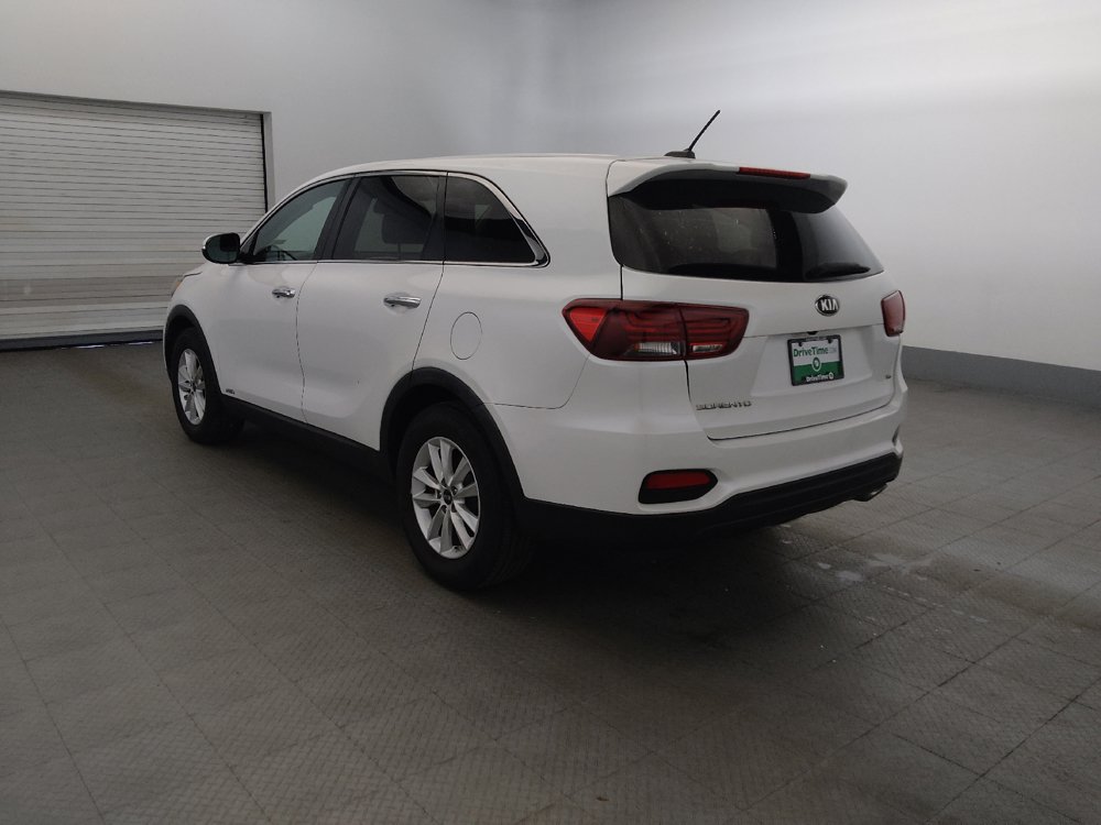 Used 2019 Kia Sorento AWD V6 image 5