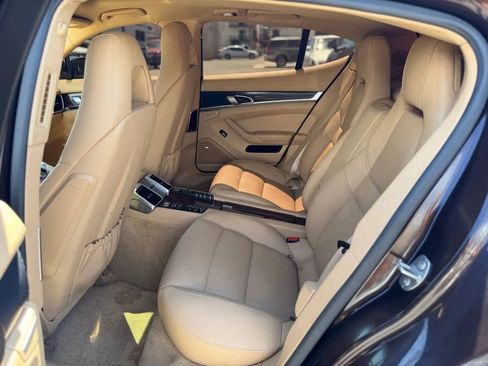 Used 2014 Porsche Panamera image 26