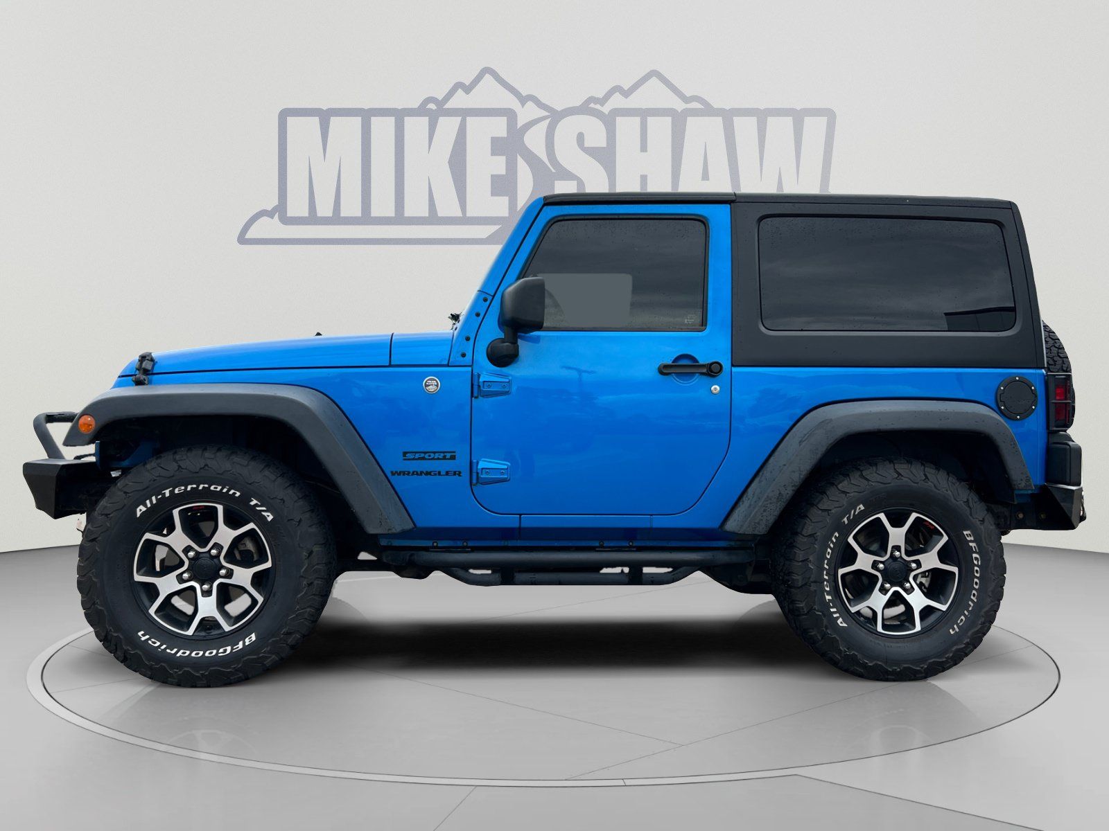 Used 2014 Jeep Wrangler Sport w/ Black Appearance Group AWD/4WD image 2