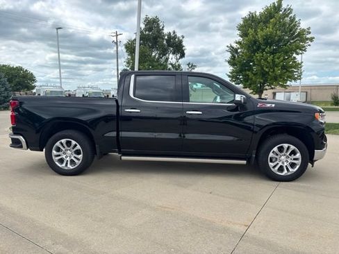 New 2025 Chevrolet Silverado 1500 LTZ AWD/4WD image 39