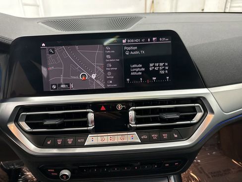 Used 2021 BMW 330i Sedan w/ M Sport Package image 15