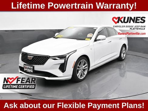 Used 2024 Cadillac CT4 Luxury RWD image 5