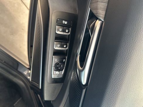 Certified 2023 Kia Telluride EX w/ EX Captain's Chair Package AWD/4WD image 38