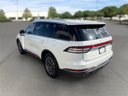 Certified 2022 Lincoln Aviator Reserve w/ Elements Package Plus RWD image 5