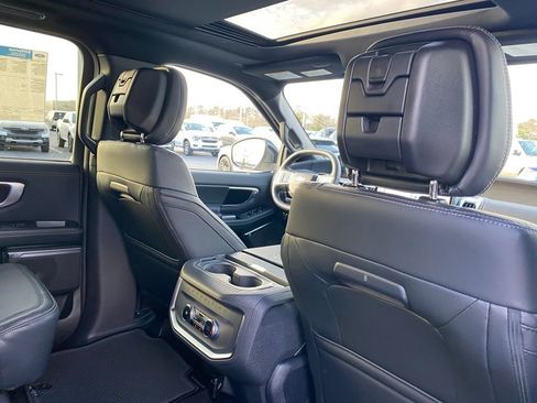 New 2026 Ford Expedition Platinum w/ Stealth Appearance Package AWD/4WD image 28