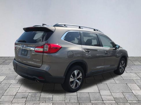 Used 2022 Subaru Ascent Premium w/ Convenience Package AWD/4WD image 7