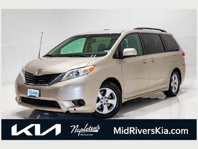 Used 2013 Toyota Sienna LE