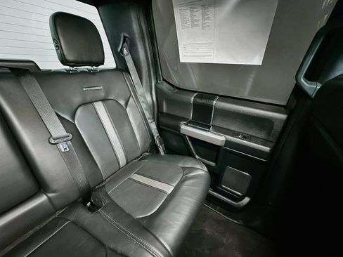 Used 2019 Ford F150 Platinum w/ Equipment Group 701A Luxury AWD/4WD image 14