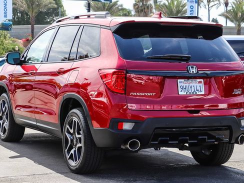 Used 2023 Honda Passport Elite image 9