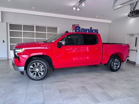 Certified 2025 Chevrolet Silverado 1500 LT image 5