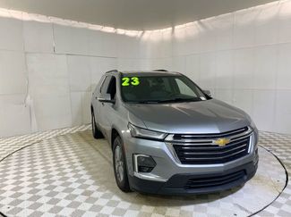 Used 2023 Chevrolet Traverse LT video 1