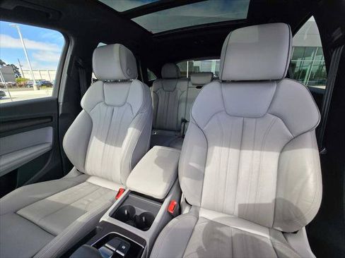 Used 2023 Audi Q5 2.0T Premium Plus w/ Premium Plus Package AWD/4WD image 20