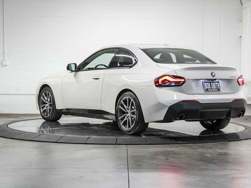 Used 2023 BMW 230i Coupe w/ Convenience Package image 4