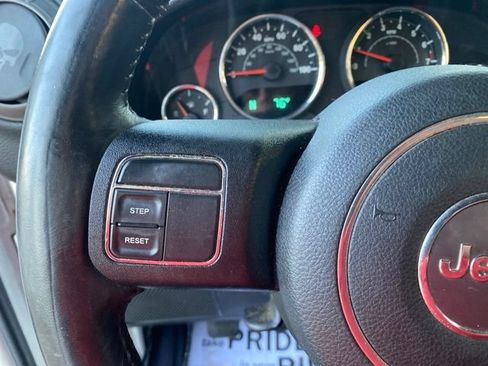 Used 2016 Jeep Wrangler Unlimited Sport w/ Quick Order Package 23S AWD/4WD image 16