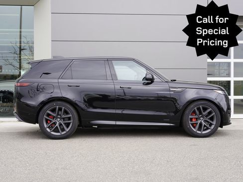 New 2025 Land Rover Range Rover Sport Autobiography AWD/4WD image 7