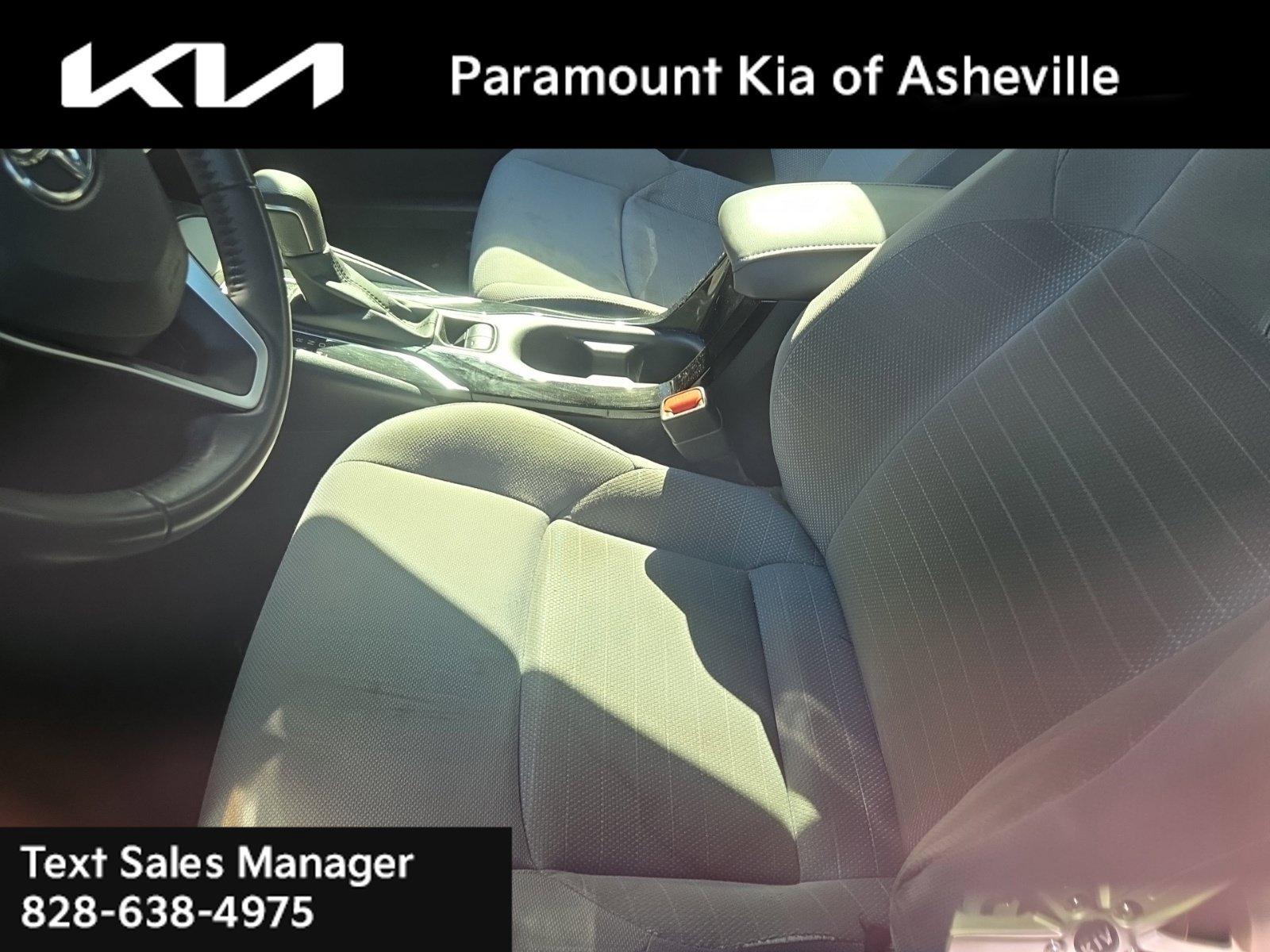 Used 2021 Toyota Corolla SE FWD image 10